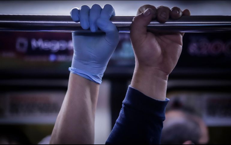 El subsecretario de Salud, Ruy López Ridaura informó que desde la semana epidemiológica 45 ha habido un ascenso en los casos de influenza estacional y hoy la positividad de esta enfermedad es de 20%. EL INFORMADOR / ARCHIVO