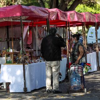 Puestos ambulantes afectan imagen urbana de Pueblo Mágico en Tlaquepaque: Comerciantes formales