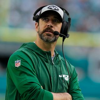 NFL: Aaron Rodgers regresará hasta el próximo año