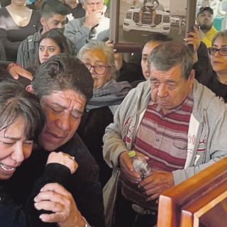 Realizan misas de cuerpo presente tras la masacre