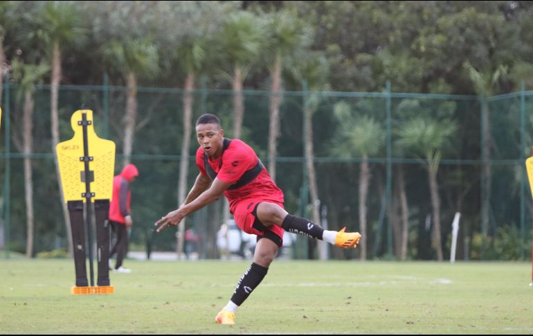 Juan Zapata, originario de Chigorodó, Colombia, se destacó como uno de los mejores jugadores del Atlas en su primer torneo en México. ESPECIAL / Atlas FC