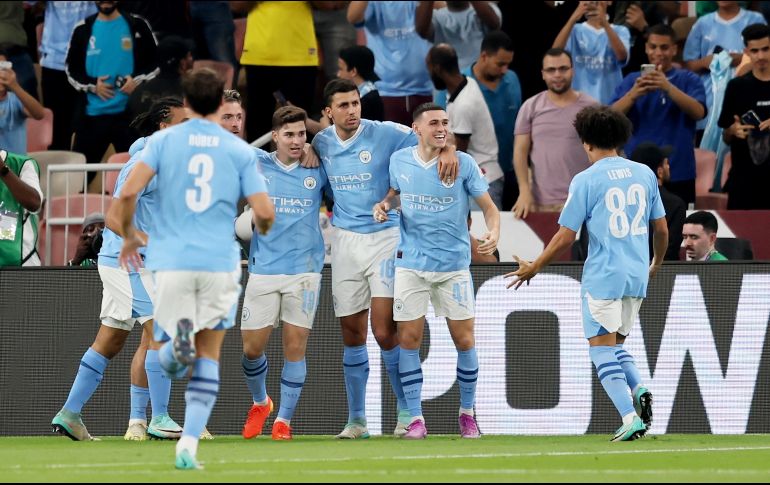 Manchester City se consagró campeón al golear 4-0 a un Fluminense que ni las manos pudo meter. EFE / A. Haider