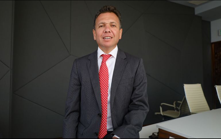 Con alrededor de 10 años en el servicio público, luego de fungir en dos administraciones municipales como alcalde de Zapopan y estar por cerrar una como munícipe de Guadalajara, Pablo Lemus se ha destacado como un hombre de servicio, pero también como un hombre de familia. EL INFORMADOR / ARCHIVO