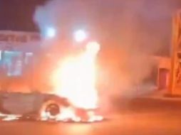 Quema de vehículos y una balacera en un fraccionamiento de la Ciudad de Villahermosa provocó pánico entre los ciudadanos y un operativo policíaco. ESPECIAL