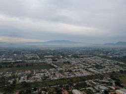 Los índices de contaminación podrían elevarse en esta Nochebuena y en el último día del año. EL INFORMADOR/A. Navarro