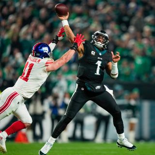 Eagles derrota a Giants y recupera cima del Este de la NFC