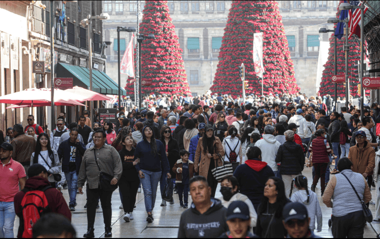 La alcaldía informó que miles de personas han acudido al Jardín Hidalgo para disfrutar del Belén.  SUN