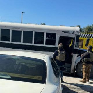 Trasladan al INM de Tamaulipas a los 31 migrantes secuestrados