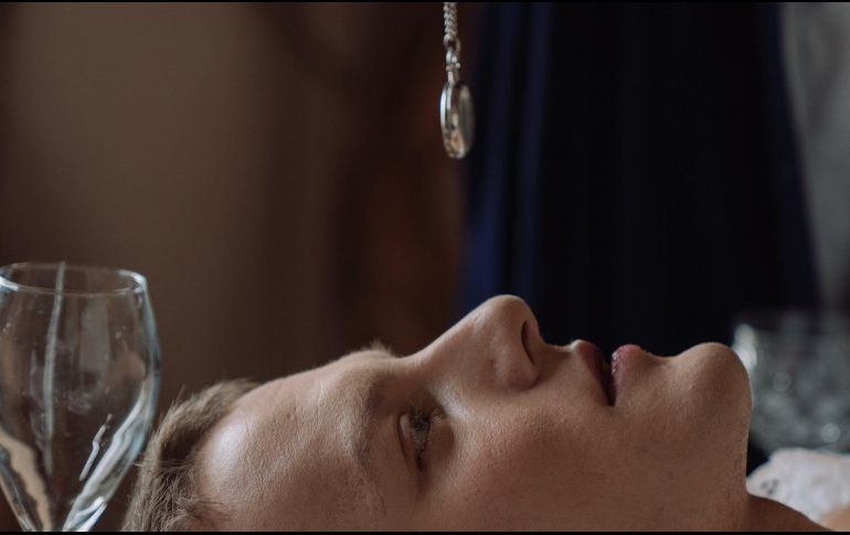 ¿Qué famosos han recibido tratamiento terapéutico de hipnosis?