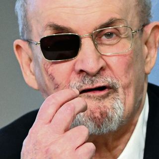 “Cuchillo”: la esperanza del agresor de Salman Rushdie