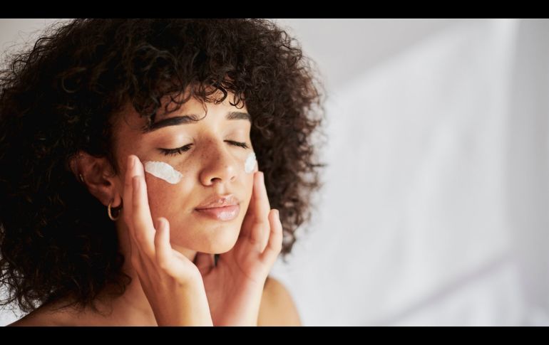 Crear una rutina de “skincare” es esencial para una piel saludable y radiante. GETTY IMAGES ISTOCK