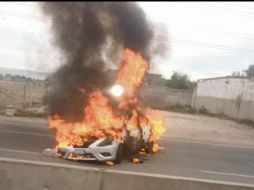 Los sicarios bajaron a gente de sus autos y los quemaron. ESPECIAL