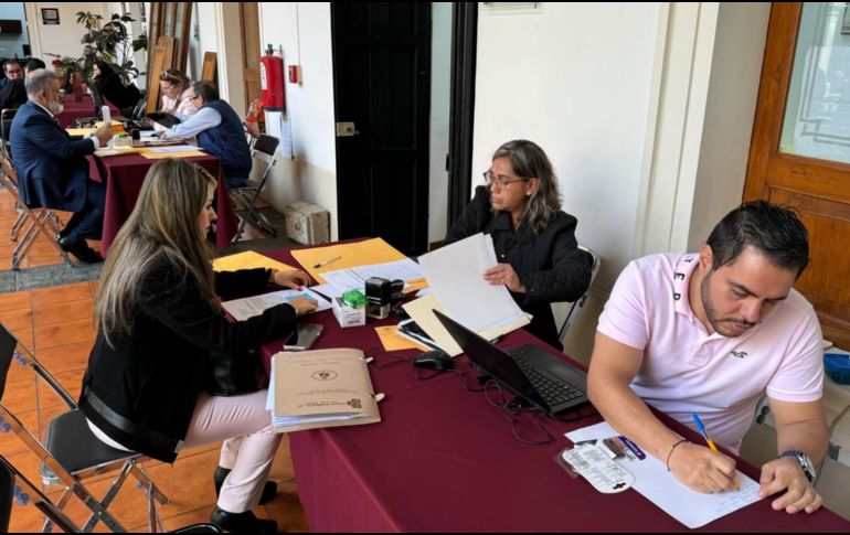 La última convocatoria, en el caso de la elección de tres hombres, fue frenada debido a un amparo otorgado a un grupo de mujeres abogadas debido a que exigían que el proceso no fuera exclusivamente para hombres. ESPECIAL