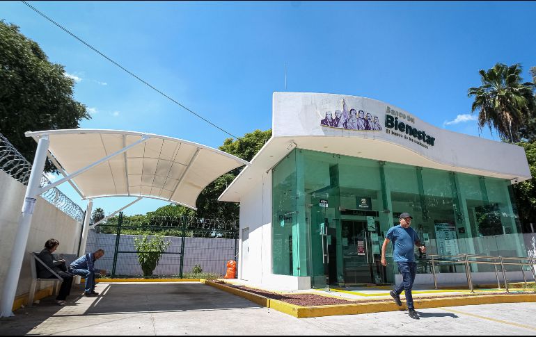 El calendario para el pago de la Pensión Bienestar este 2024, depende de la primera letra del apellido del beneficiario. EL INFORMADOR/ H. FIGUEROA