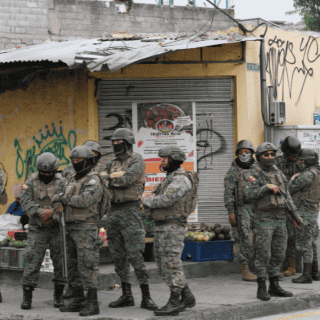 La Fiscalía de Ecuador procesará por terrorismo a los 13 detenidos por el asalto armado a televisión