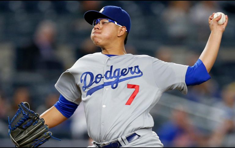 Julio Urías fue arrestado bajo sospecha de violencia doméstica el pasado mes de septiembre. AP/ ARCHIVO.