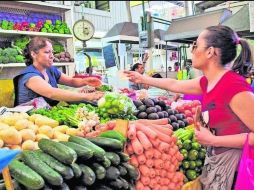 Entre algunos de los productos que registraron un mayor incremento a lo largo de 2023 se encuentran el frijol, la cebolla, el azúcar, la zanahoria y el tomate verde. SUN/ Archivo