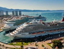 La industria naviera transporta al 9% de los turistas que llegan a Puerto Vallarta, lo que muestra la relevancia de las conexiones marítimas por la llegada de turismo proveniente de Estados Unidos. CORTESÍA