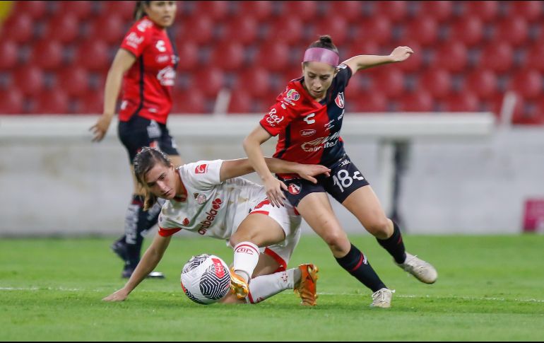 Luego de haber caído en la primera fecha frente a las Águilas del América, ahora Atlas apenas pudo empatar 2-2 ante las Diablas del Toluca en entretenido partido disputado en el Estadio Jalisco. IMAGO7