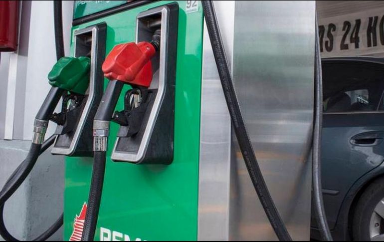 También puedes descargar en tu celular la aplicación 