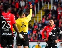 Atlas es ahora el primer equipo del torneo con dos expulsados en un mismo juego. IMAGO7.