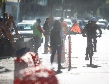 Luego de manifestaciones y mesas de negociación, todas las partes involucradas llegaron a un acuerdo y este lunes las autoridades de Zapopan reanudaron las obras para construir la ciclovía en Avenida Nicolás Copérnico. EL INFORMADOR / H. Figueroa