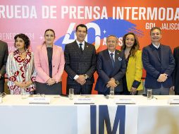Jorge Garibay, Ana Medrano, Fabiola Navarro, Jorge Castellanos, Roberto Santana, Carolina Vázquez, Gustavo Staufert y Ulises Zepeda. GENTE BIEN • CHRISTIAN PÉREZ.