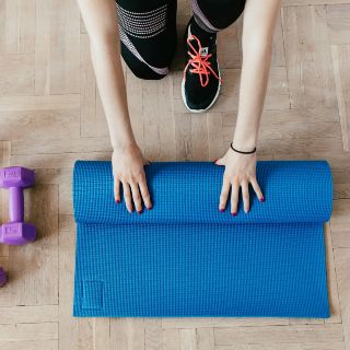 ¿Qué pasa si hago 50 abdominales todos los días?