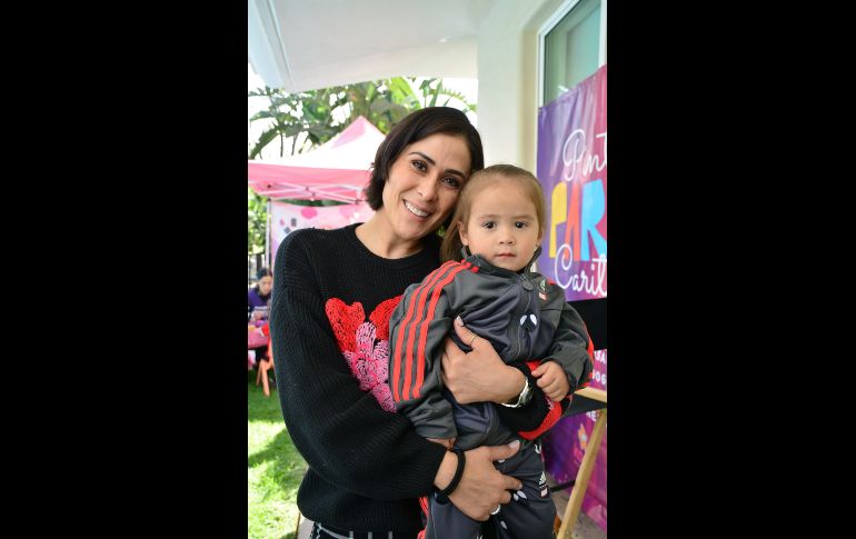 Lilana Díaz y Mario Enrique Aguilar. GENTE BIEN JALISCO/ Marifer Rached