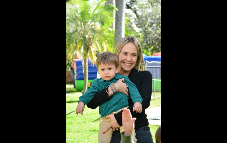 Mónica Palacios, Juan Álvaro Ramírez. GENTE BIEN JALISCO/ Marifer Rached