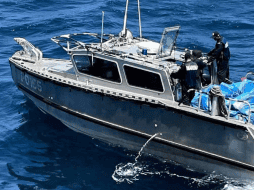 Los nueve colegas que lo acompañaban y que fueron rescatados con la ayuda de los equipos de socorro y los miembros de la Octava Zona Naval. X/@AntenaSanLuis