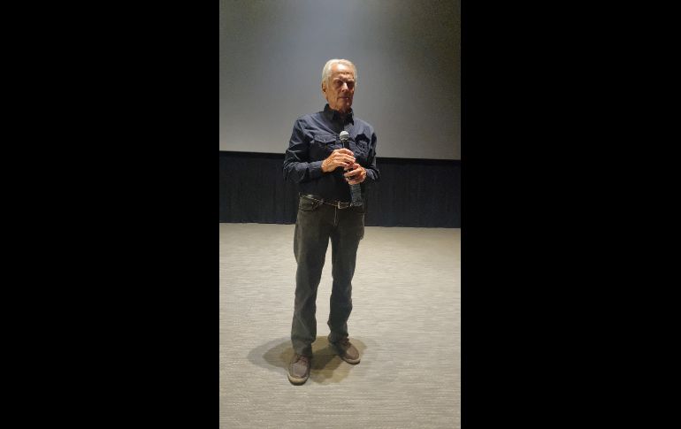 Strauch contó que ya son seis veces que ve la película y sigue disfrutándola de la misma manera, está más que satisfecho con la fotografía y el desarrollo que Bayona le dio a la trama. EL INFORMADOR / K. Esparza