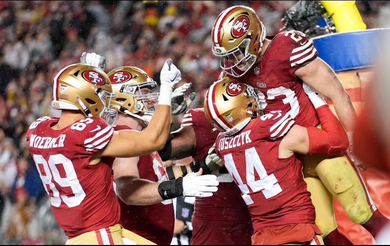 En los últimos cinco minutos del último cuarto se definió el partido entre Packers y 49ers. AP/A. Landis