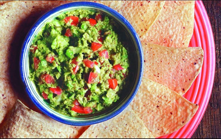 Este platillo se prepara con aguacates. EL INFORMADOR/ARCHIVO