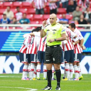 "Chiquimarco" y Paco Chacón protagonizan pelea en redes sociales