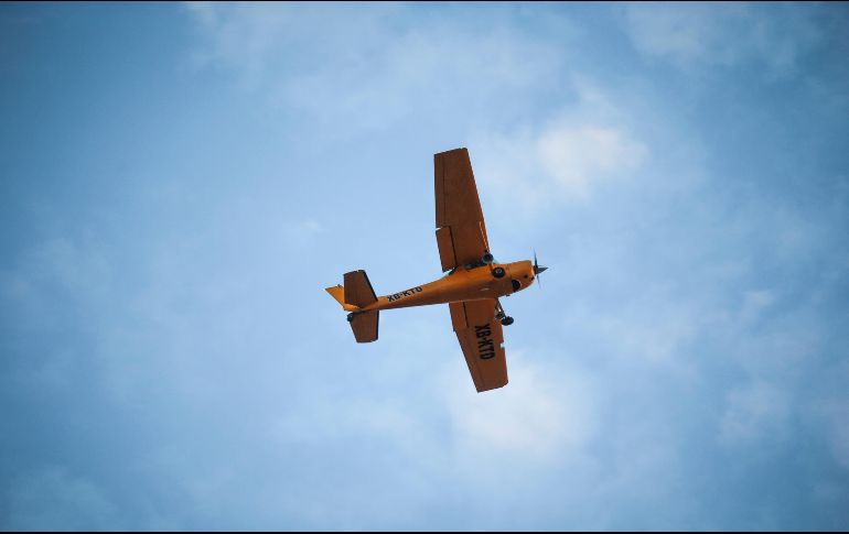 La avioneta quedó totalmente destruida. EL INFORMADOR/ARCHIVO