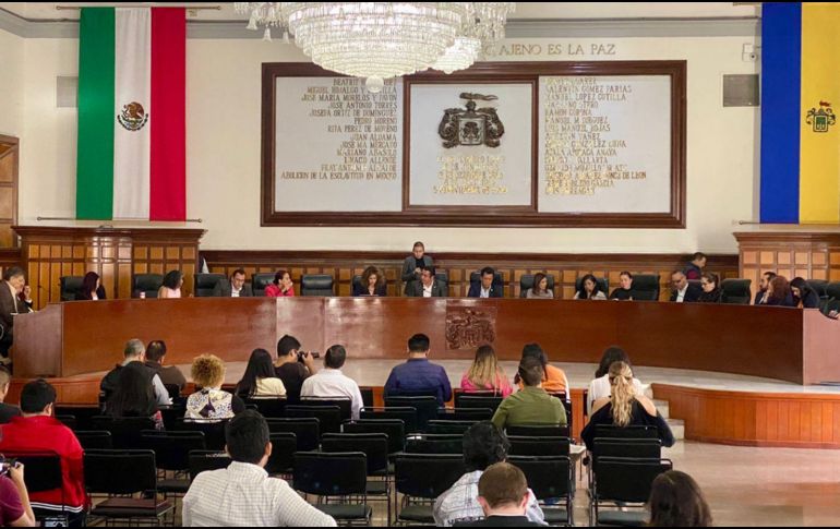 El Pleno del Ayuntamiento también autorizó entregar a 13 deportistas destacados el Reconocimiento al Mérito Deportivo. ESPECIAL