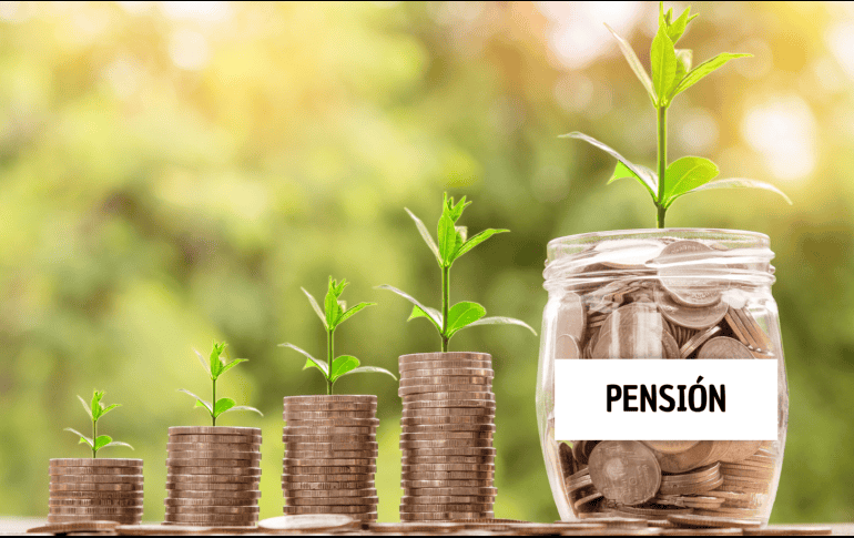 El salario de una pensión toma en cuenta el promedio del sueldo de las últimas 250 semanas cotizadas. ESPECIAL/CANVA