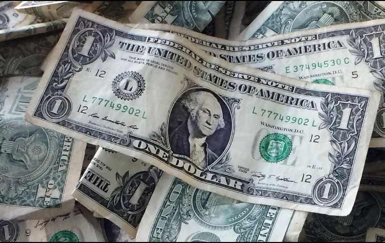 En la sesión overnight, el tipo de cambio presentó volatilidad con sesgo bajista, beneficiado por un debilitamiento del billete verde. SUN / ARCHIVO