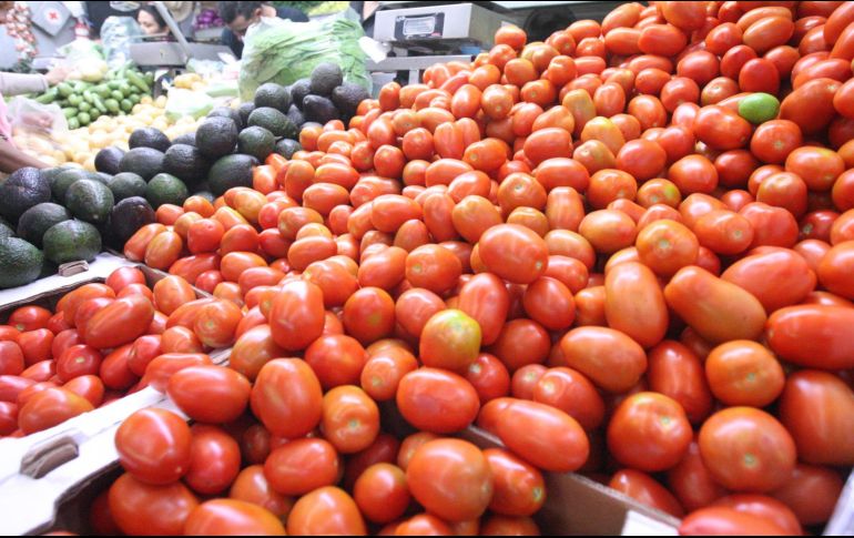 La tasa de inflación general en México subió en la primera quincena de enero al 4.9% anual, por encima de las expectativas del mercado. EL INFORMADOR / ARCHIVO