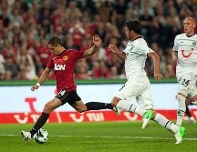 Fue a mediados de 2010 cuando Javier fue presentado sorpresivamente como nuevo jugador de los Red Devils. NOTIMEX/ ARCHIVO.