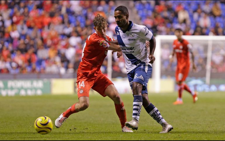 En entretenido partido disputado ante una buena entrada en el Estadio Cuauhtémoc, La Franja del Puebla y el Toluca empataron 1-1 en el arranque de la Jornada 3 del Torneo Clausura 2024. IMAGO7