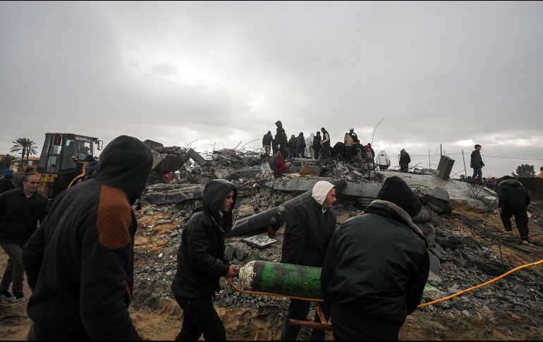 En las últimas horas, varios enfrentamientos estallaron en las afueras de el campo de refugiados Al Shati. EFE / M. SABER