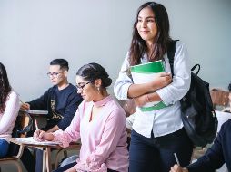 Aquí te compartimos las fechas de apertura de algunas becas compartidas por el gobierno de México. (*Son aproximadas). UNSPLASH / J. Trueba