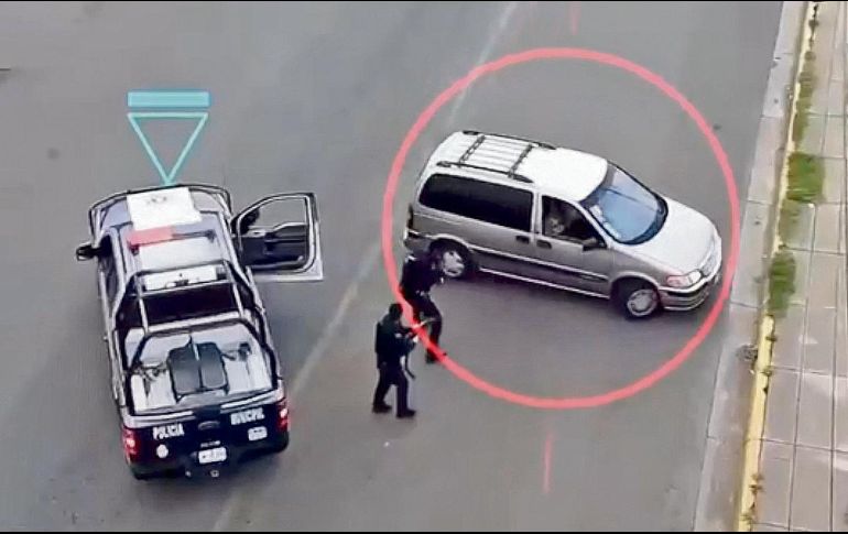 El director del C4 de Tlajomulco, destacó la utilidad de este sistema integral al momento de recuperar automotores que han sido hurtados. ESPECIAL