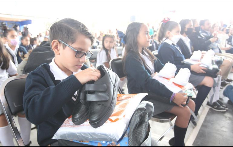 Hay diversos programas sociales enfocados en apoyar a los estudiantes de México. EL INFORMADOR/ ARCHIVO