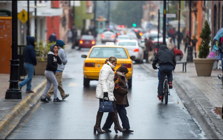 El SMN señala que la quinta tormenta invernal, junto con el frente frío 32, se desplazarán sobre el noroeste y norte de México, bajando las temperaturas. EFE / ARCHIVO