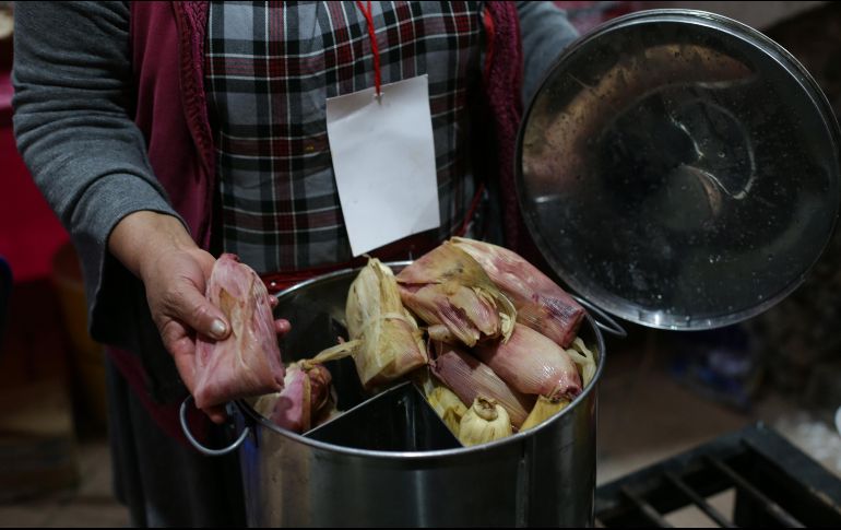 El tamal, uno de los platillos preferidos de la población mexicana. Xinhua