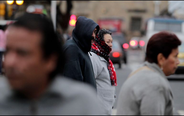 El Servicio Meteorológico Nacional (SMN) dio a conocer que el frente frío 33 se aproxima al país y se espera que entre entre este lunes 5 de febrero, por lo que las bajas temperaturas se registrarán en diferentes estados del país. EL INFORMADOR / ARCHIVO