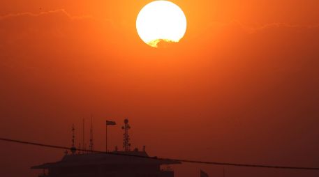 Ya antes de los bombardeos estadounidenses, Al Nujaba advirtió que no detendría sus operaciones contra posiciones de EU en Oriente Medio hasta que no se detenga la guerra en Gaza y las tropas se retiren de Irak. AFP